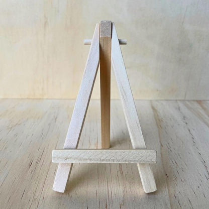 Add an Easel - Let's Be Frank Australia